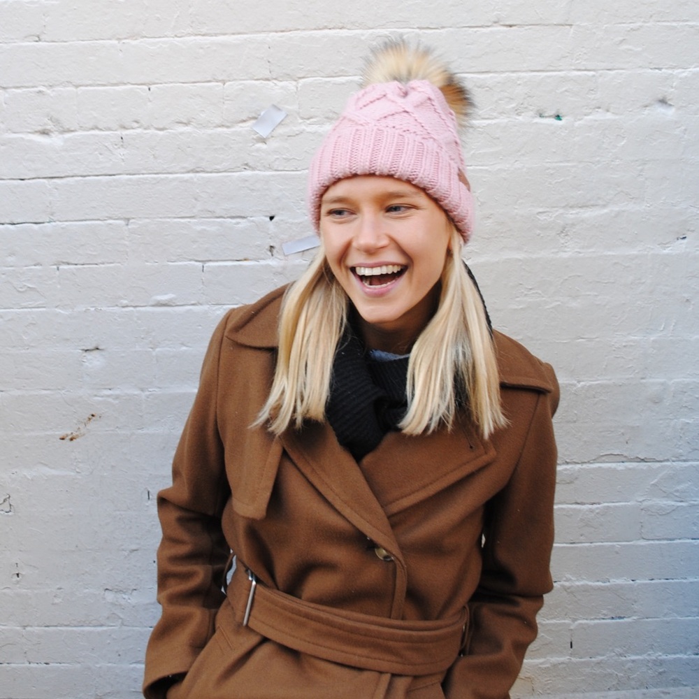 Meet your Posher, Alexandra